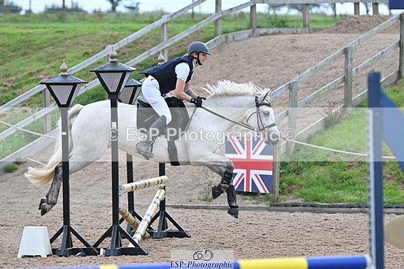 240813-175945-00556 - Classes 5 A&B & 6 80cm