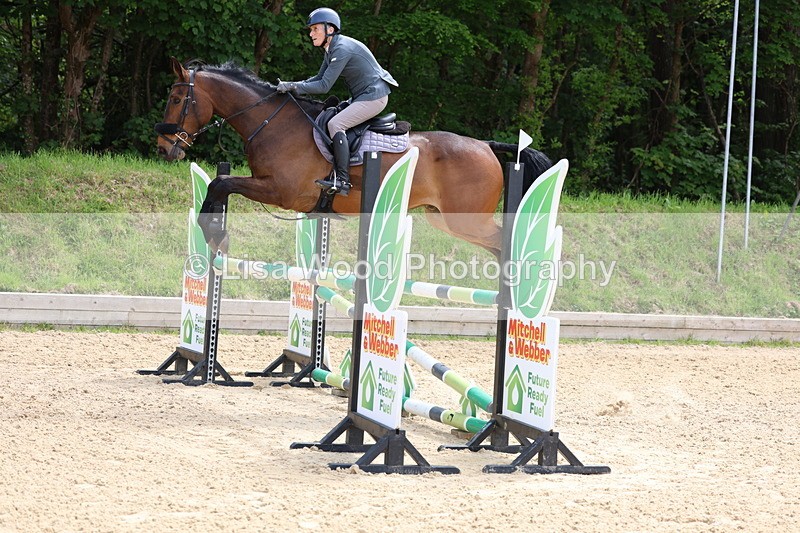 3E7A9295 - Class 7: Senior 1.05m