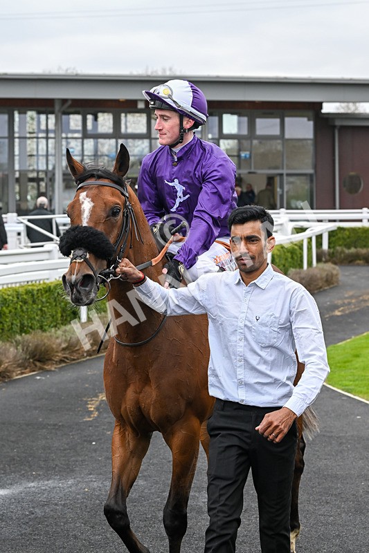 090425-Race 4-Monsieur Fudge-9993 - Race 4