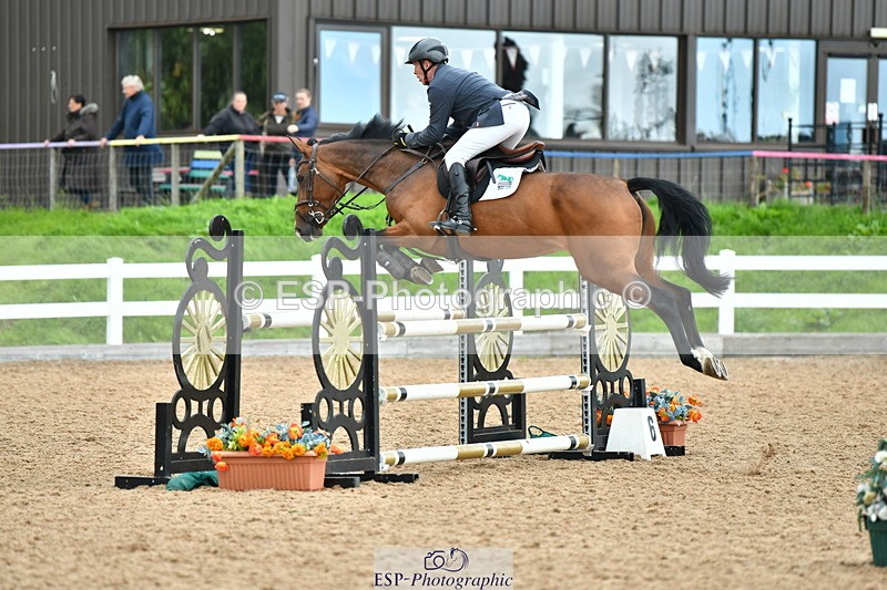 230812A-164453-10552 - Cls 30 A&B 1.10m Nat Am Qual & 1.10m Open