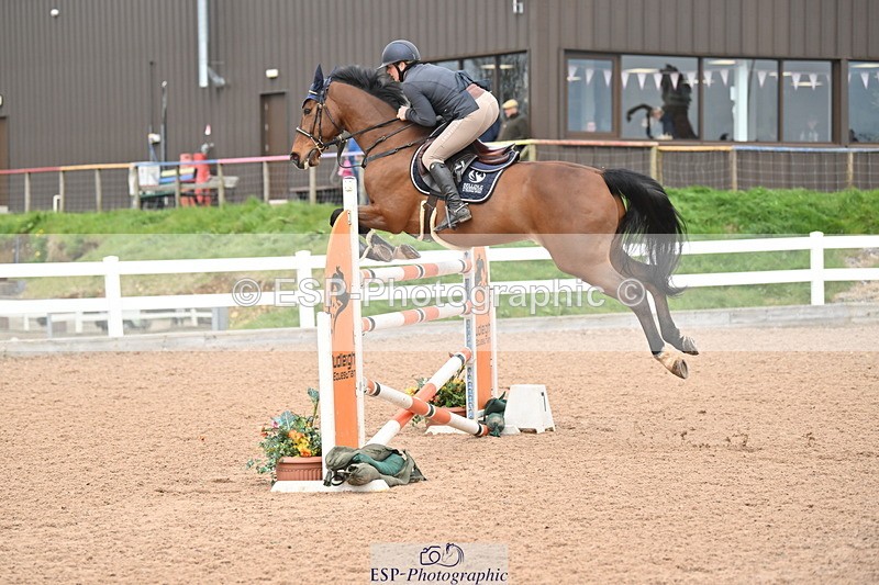 240406A-160037-04309 - Cls 17 National 1.30m Open