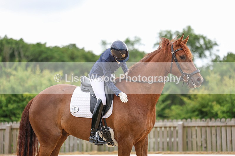 3E7A1099 - Class 8: Medium 1 2024