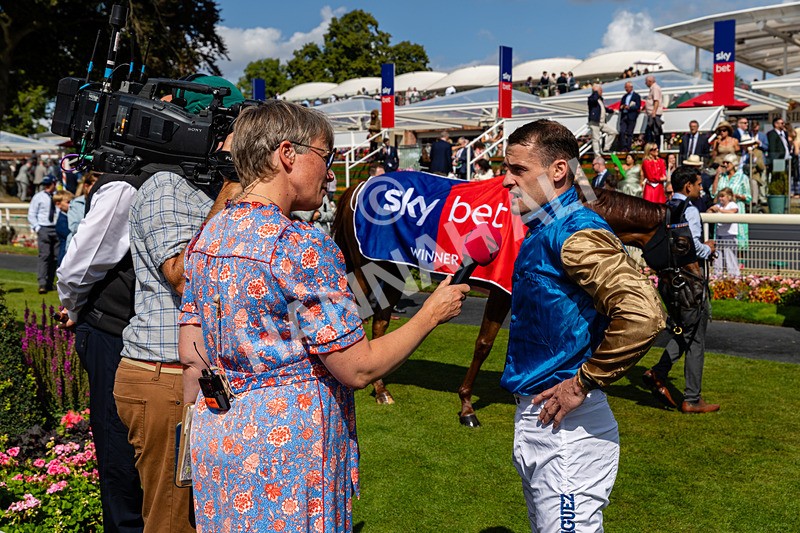 220826-Race 1-Archivist-0293 - Race 1 13.50pm Sky Bet Strensall Stakes