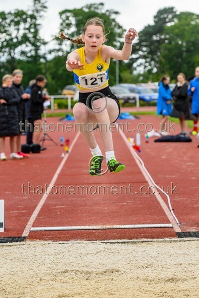 ComMast25-911694 - Field Female Set Two