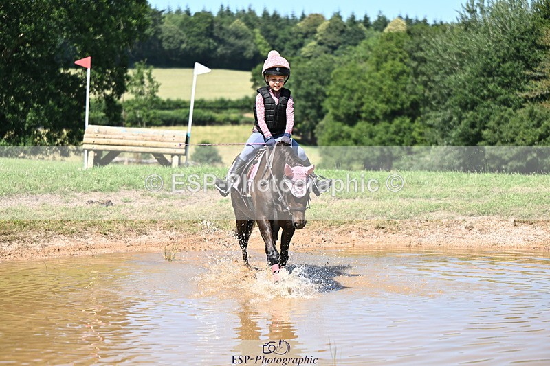 240729B-150252-03064 - Abbie's Group XC