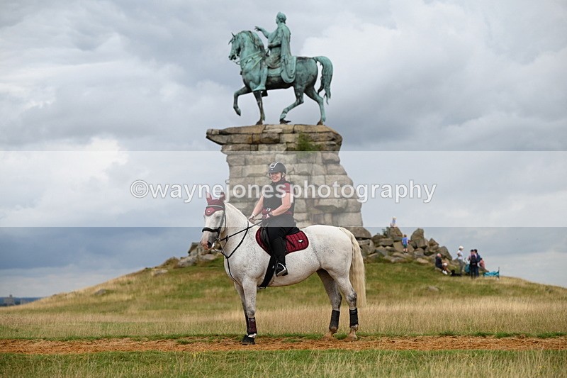 DSC_4923 - Time at Statue 11:10 to 11:42