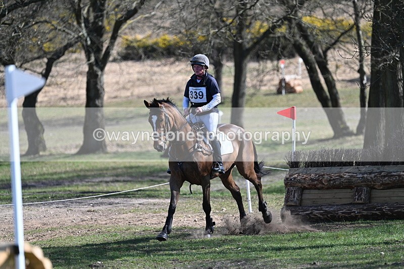 WJ7_1592 - XC Time 13:52 to 14:13