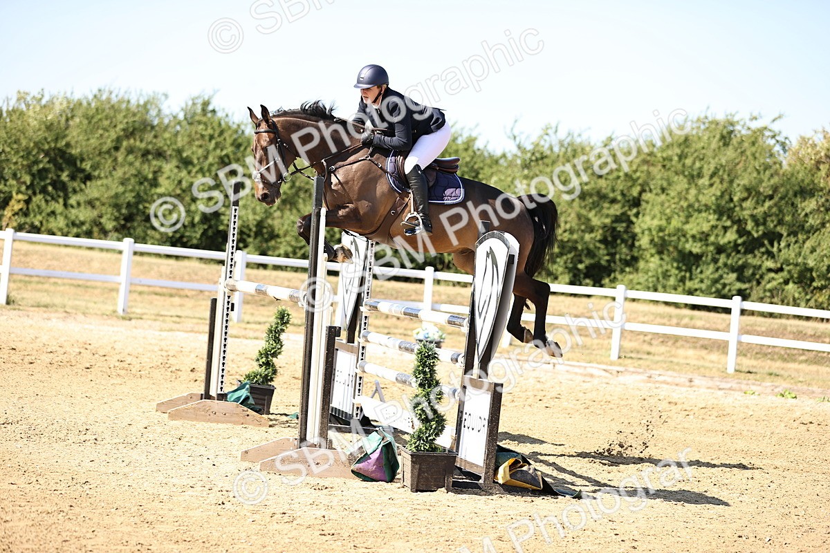 SBM_015682 - Class 16 - Senior foxhunter - 1.20m Open