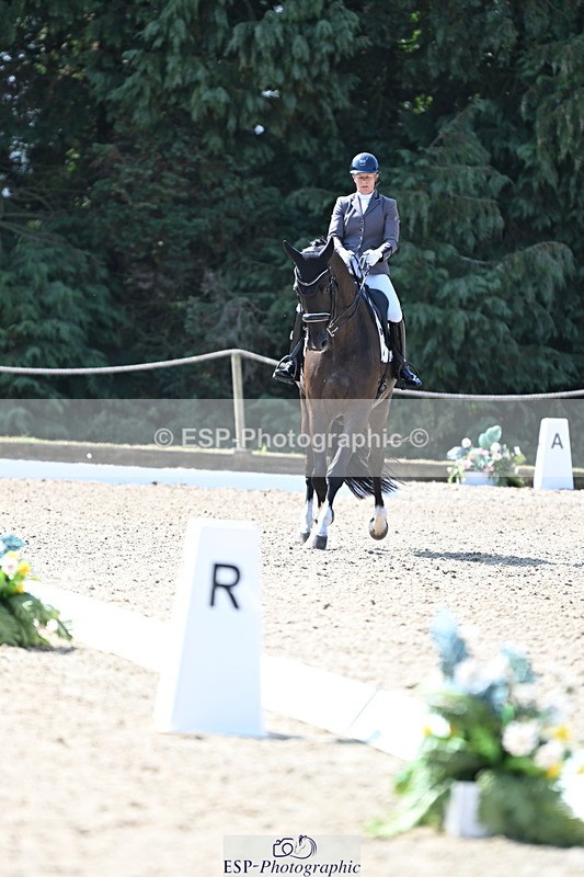 250810A-112947-05968 - 119-Lucy.BakerLast.Dancer