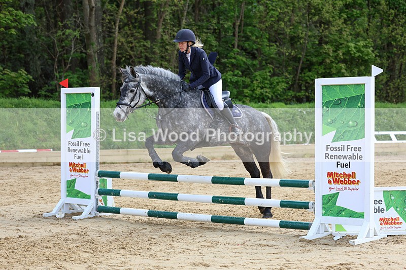 3E7A7202 - Class 7: 70cm Senior