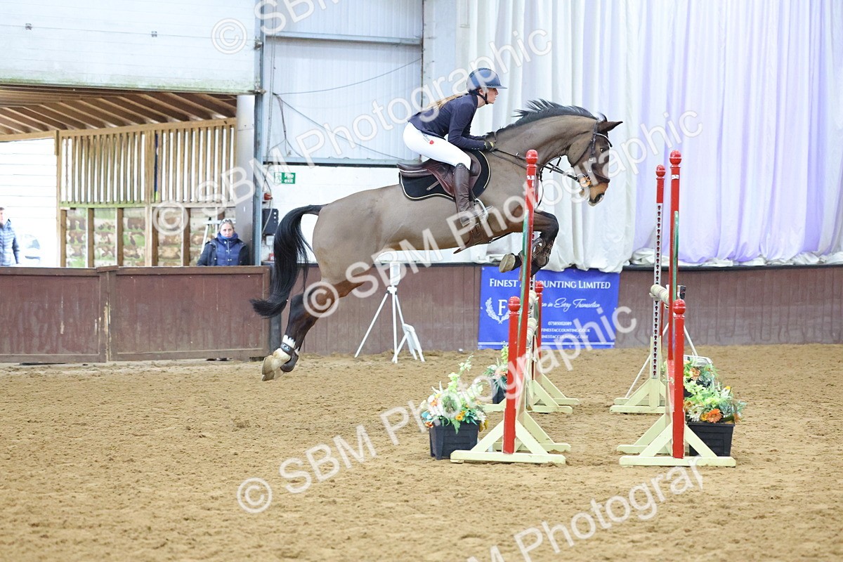 SBM_010584 - Class 23 - Senior Newcomers/ 1.10m Open - First Round (1.10m)