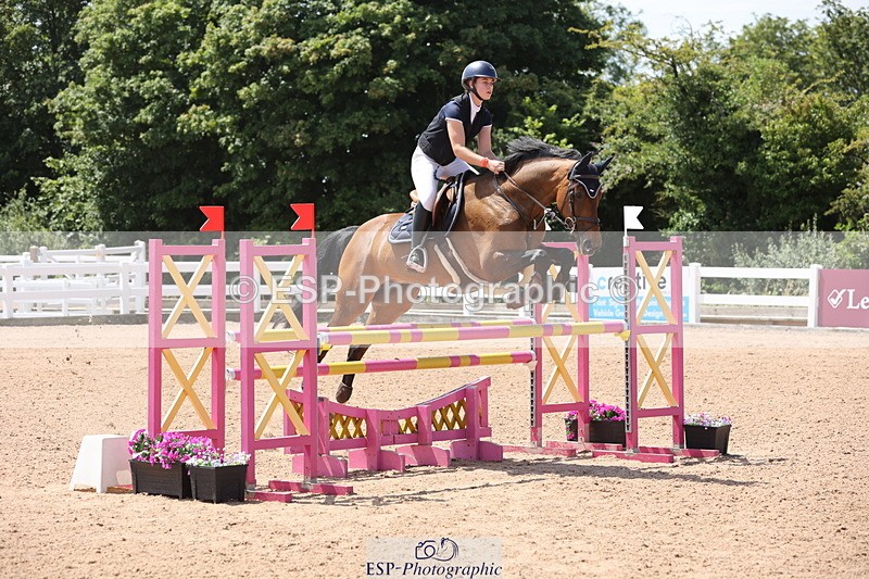 240718A-130258-05370 - Cls 9, 1 Star Bronze Tour 1.10m