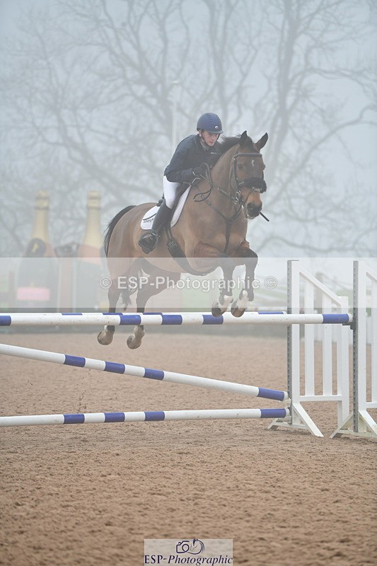 240214A-125100-00553 - Cls 4 Newcomers and 1.10m Open