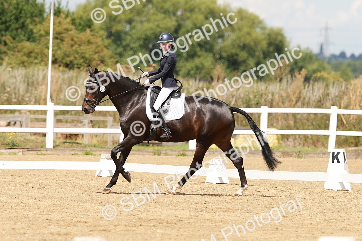 SBM_000907 - Class 4 - Novice 5