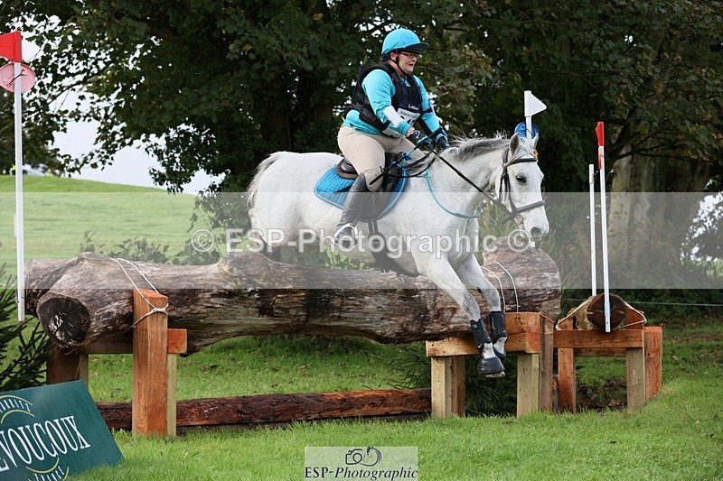 231021-095101-13180 - 610-WESTEND.STEVIE-Marie.Spillane-SC+XC