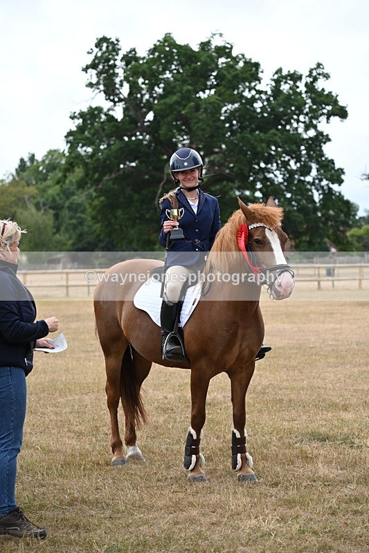 WJ6_1032 - Class 14 Intermediate Jumping 75cm