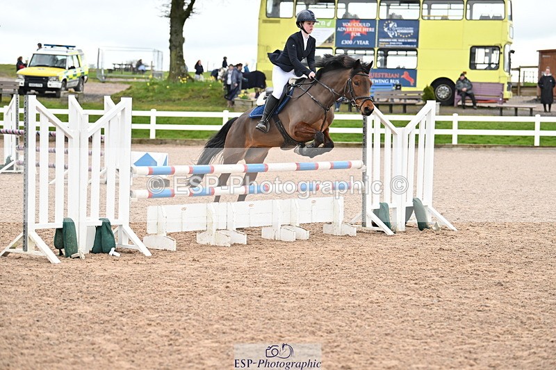 240310A-110853-02240 - Cls 4 Pony Discovery and 90cm Open