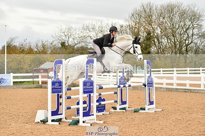 231122A-131140-00430 - Cls 4 Newcomers & 1.10m Open