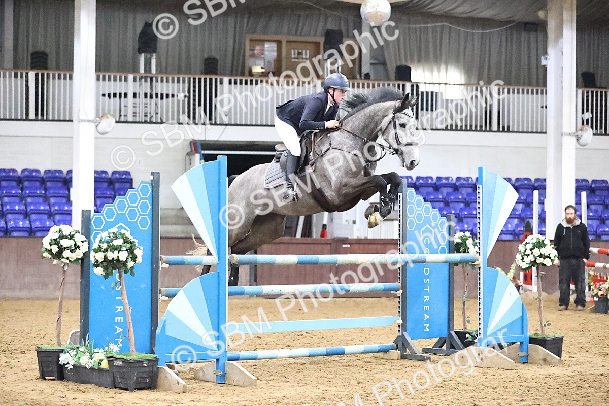 SBM_001977 - Class 10 - Senior Newcomers - 1.10m