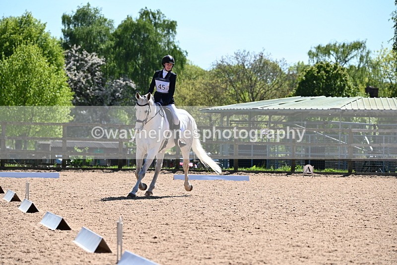 WJ6_2216 - Class 5 error on card no second rider
