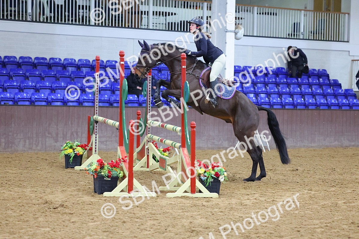 1I0A4858 - Class 9 - Senior Newcomers/ 1.10m Open