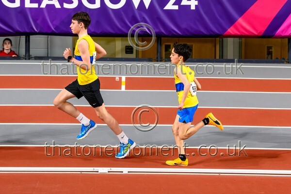 Age26SUN-910265 - Track Male Set Two