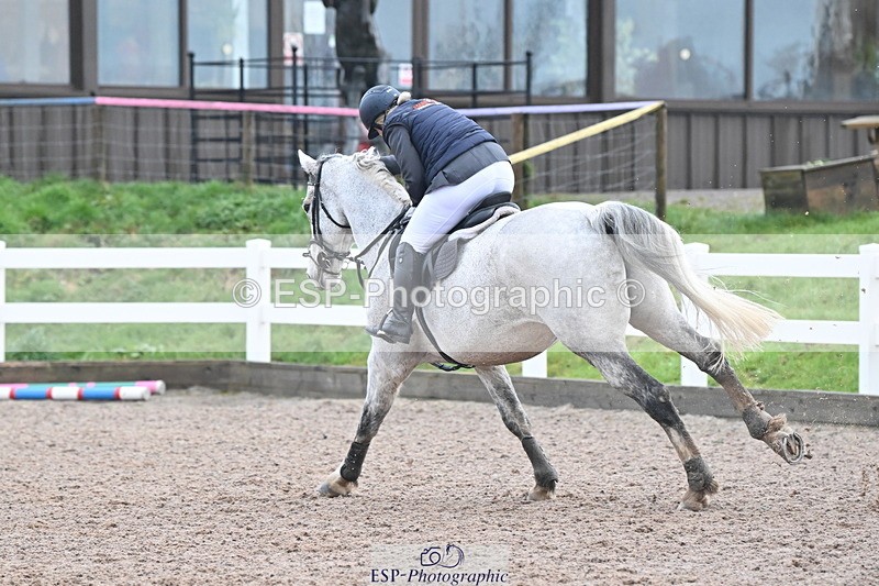 231210A-122030-02426 - Cls 19 Snr 1.05m Open