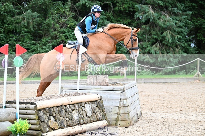 241116-142630-01996 - Cls 3 90-95cm