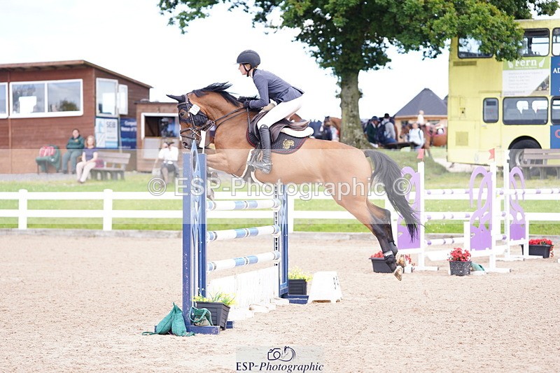 240721A-141058-18639 - Cls 32, YH 6 Yr Olds 1.30m
