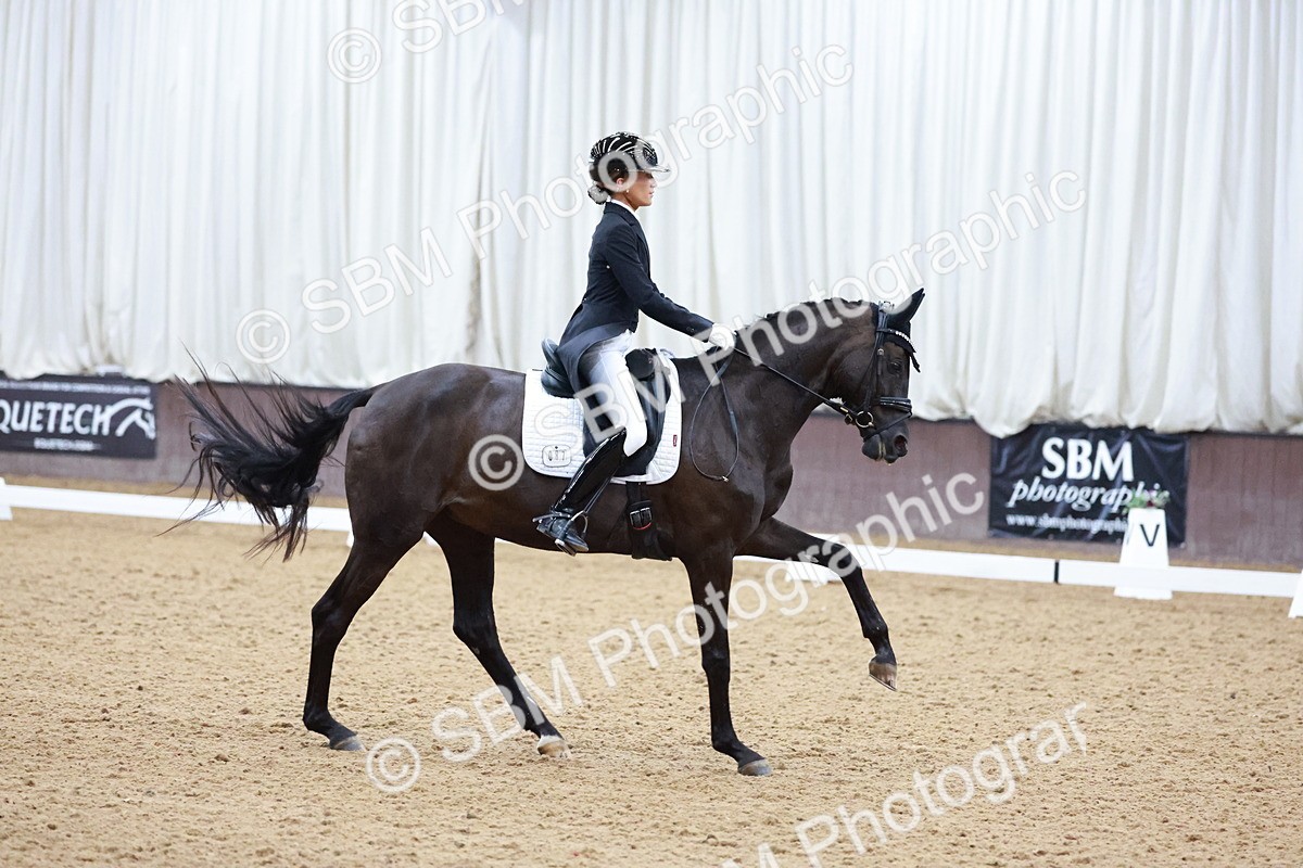 SBM_021192 - Class 14 - FEI Grand Prix - 17.40-18.34