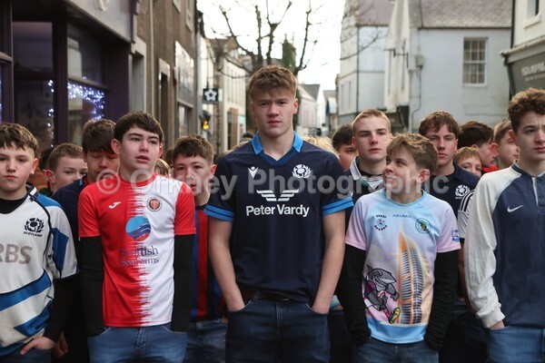 AA076314 - New Years Boys Ba'