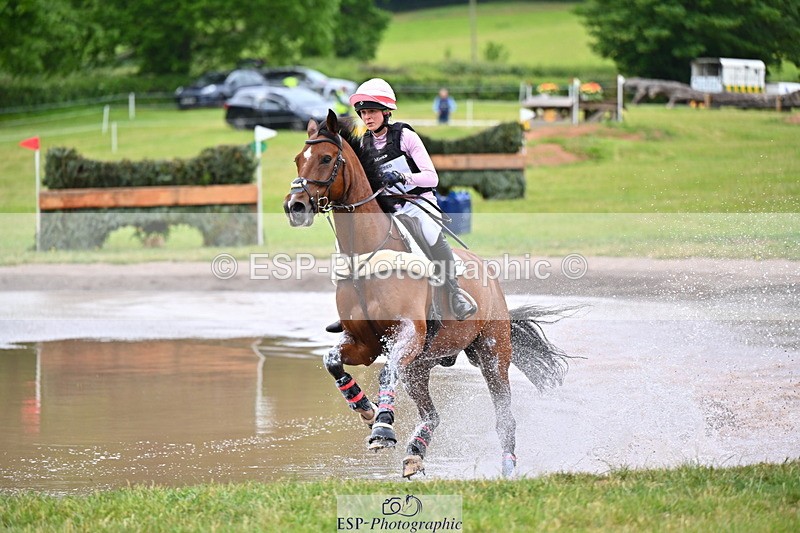 250524A-094608-08789 - A-009-Clementine.Crosthwaite.Eyre-LYJADOR