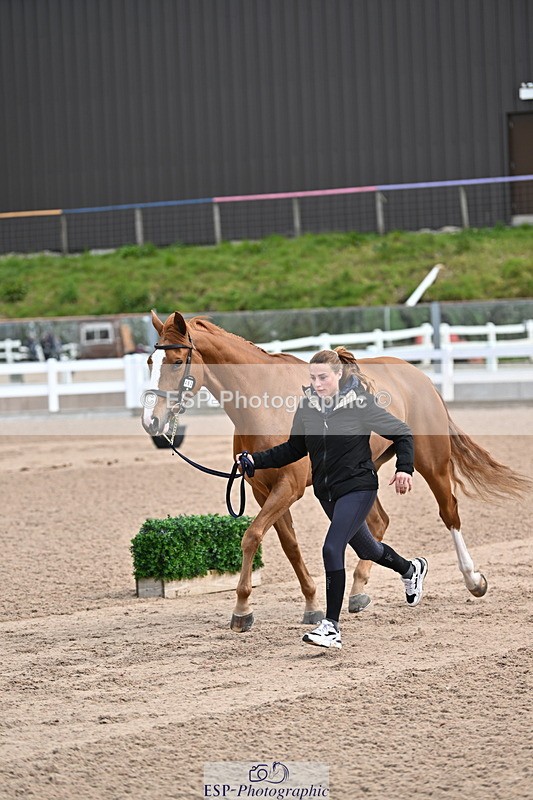 240417A-115304-00054 - 11am to 12pm