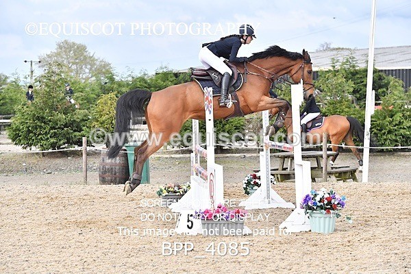 BPP_4085 - SAT CLASS 16 Senior Newcomers/ 1.10m Open