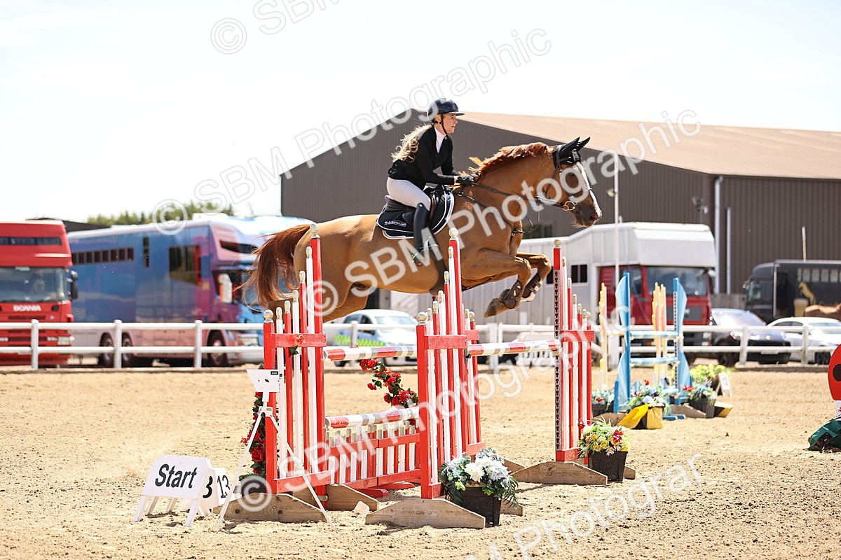SBM_010331 - Class 9 - Senior Foxhunter - 1.20m Open