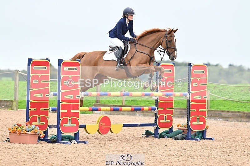 251003-114043-00528 - Cls 2 Newcomers and 1.10m