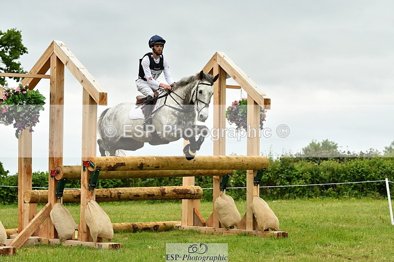 250524A-120438-09808 - B-311-Barnie.Brotherton-WHIXLEY.QUALITAS