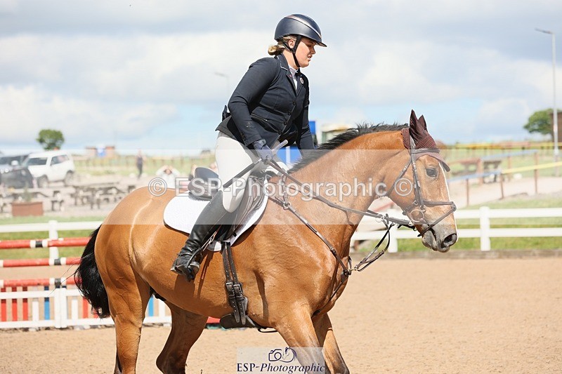 250528-152344-01579 - Cls 6 Foxhunter and 1.20m Open