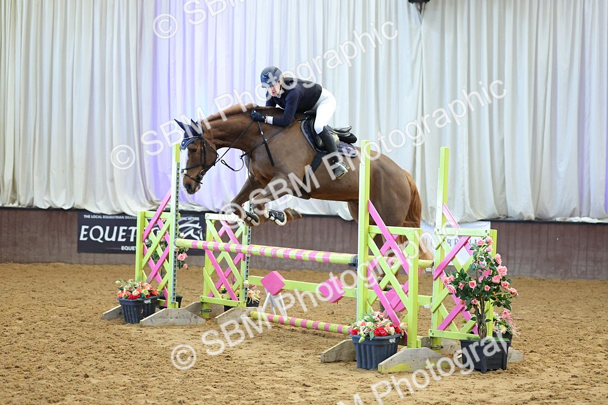 SBM_005307 - Class 22 - Bliss of London Novice Winter Championship Qualifier 90cm