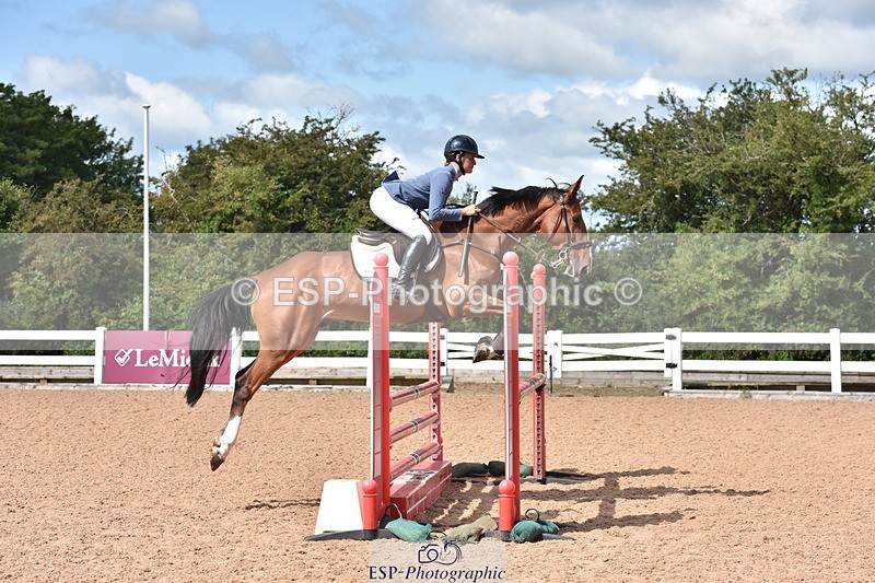 230806A-105838-01279 - Cls 17 Snr Discovery & 1m Open