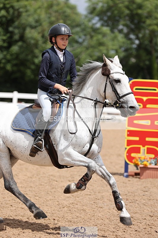 240630A-120552-12898 - Cls 31 Discovery and 90cm Open