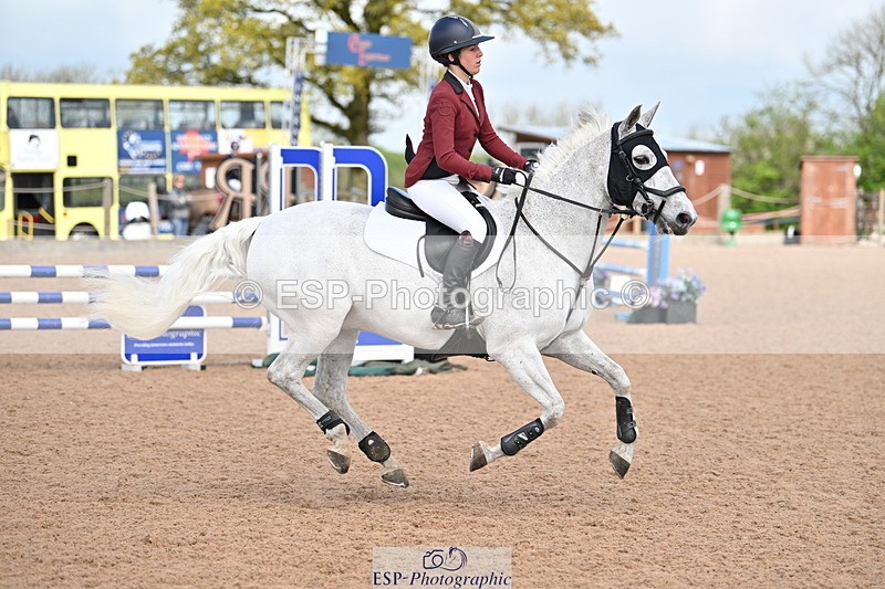 240506A-111305-08470 - Cls 3  Pony Discovery & 90cm Open