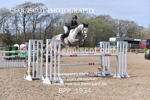 BPP_1934 - CLASS 20 SUN RHS Foxhunter Championship Qualifier