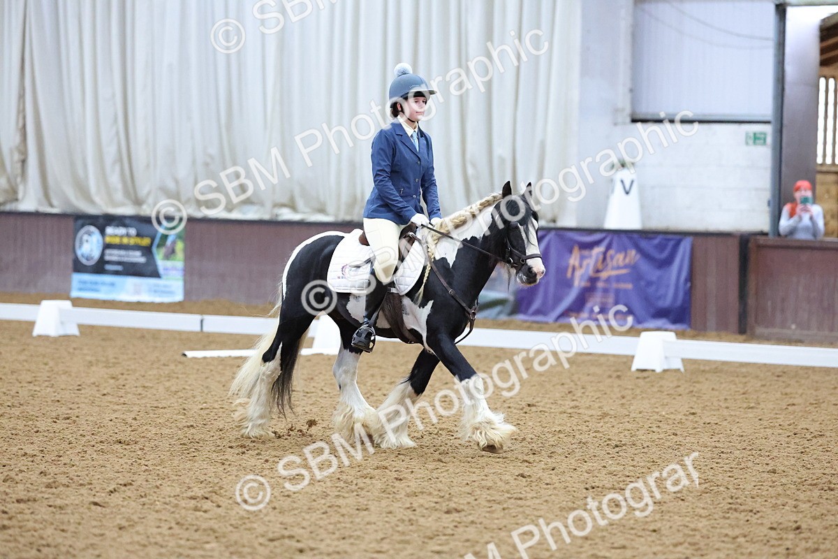 SBM_000209 - Class 2 - Intro 3 Championship - 8.51-9.47