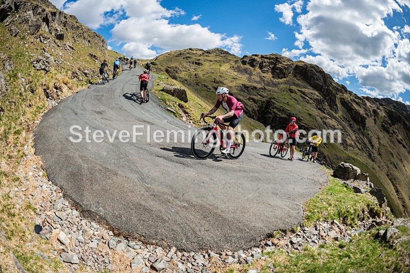 142339 - Hardknott Hairpin 14.00 - 15.00