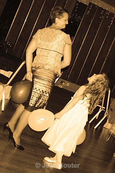  - Ella & Darren