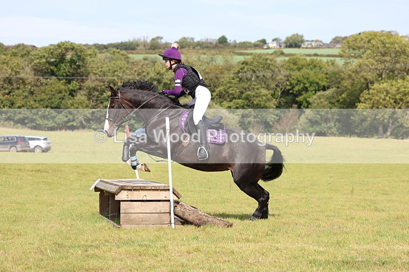 3E7A6561 - Class 1: Trebudannon Open: Pheasant Feeder