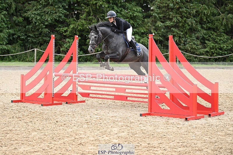 240704-101329-00566 - Cls 6 British Novice and 90cm Open