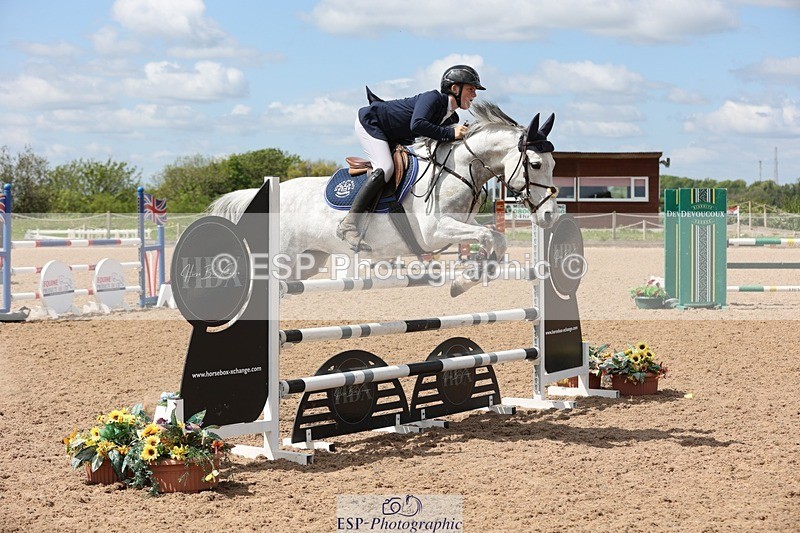 250504-124047-02527 - Cls 5 Pony Foxhunter and 1.10m Open
