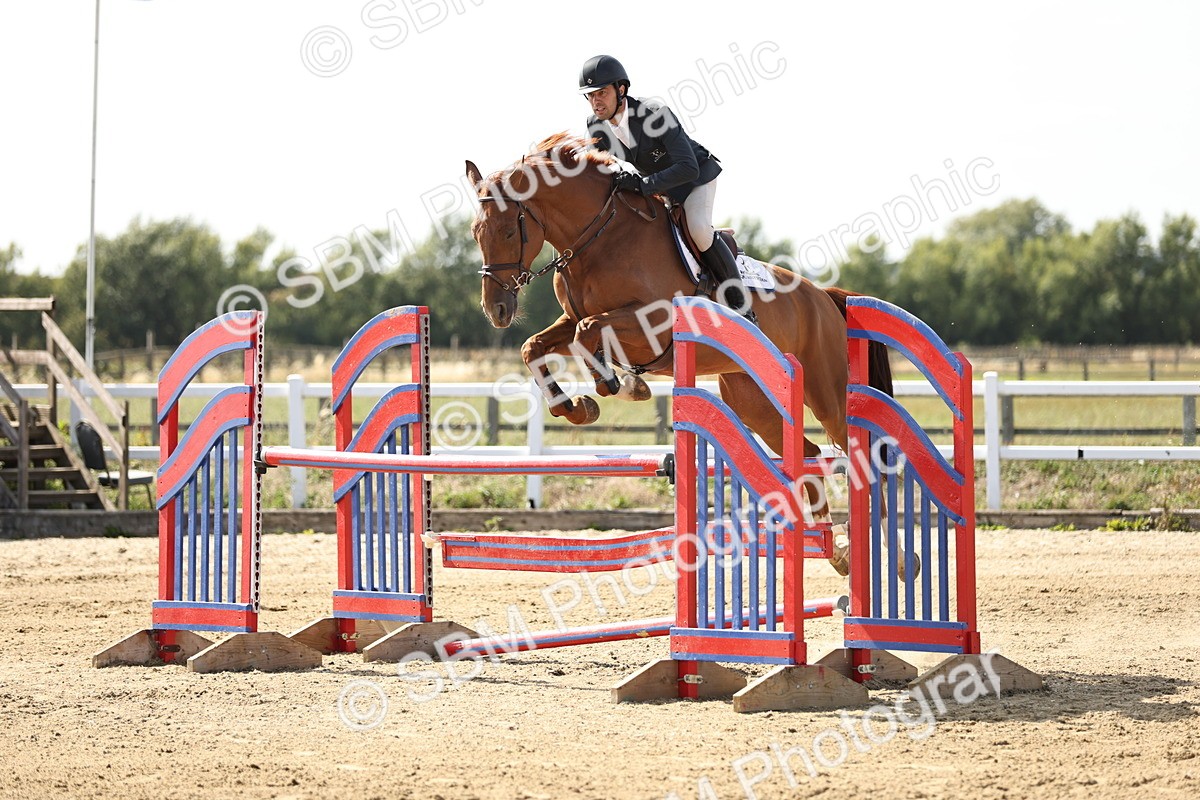 SBM_005097 - Class 6 = Senior Newcomers - 1.10m Open